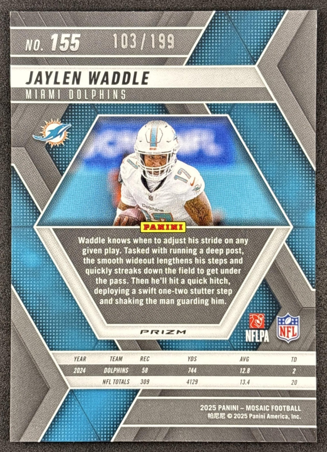 Jaylen Waddle 2025 Panini Mosaic Orange Prizm /199 Dolphins back