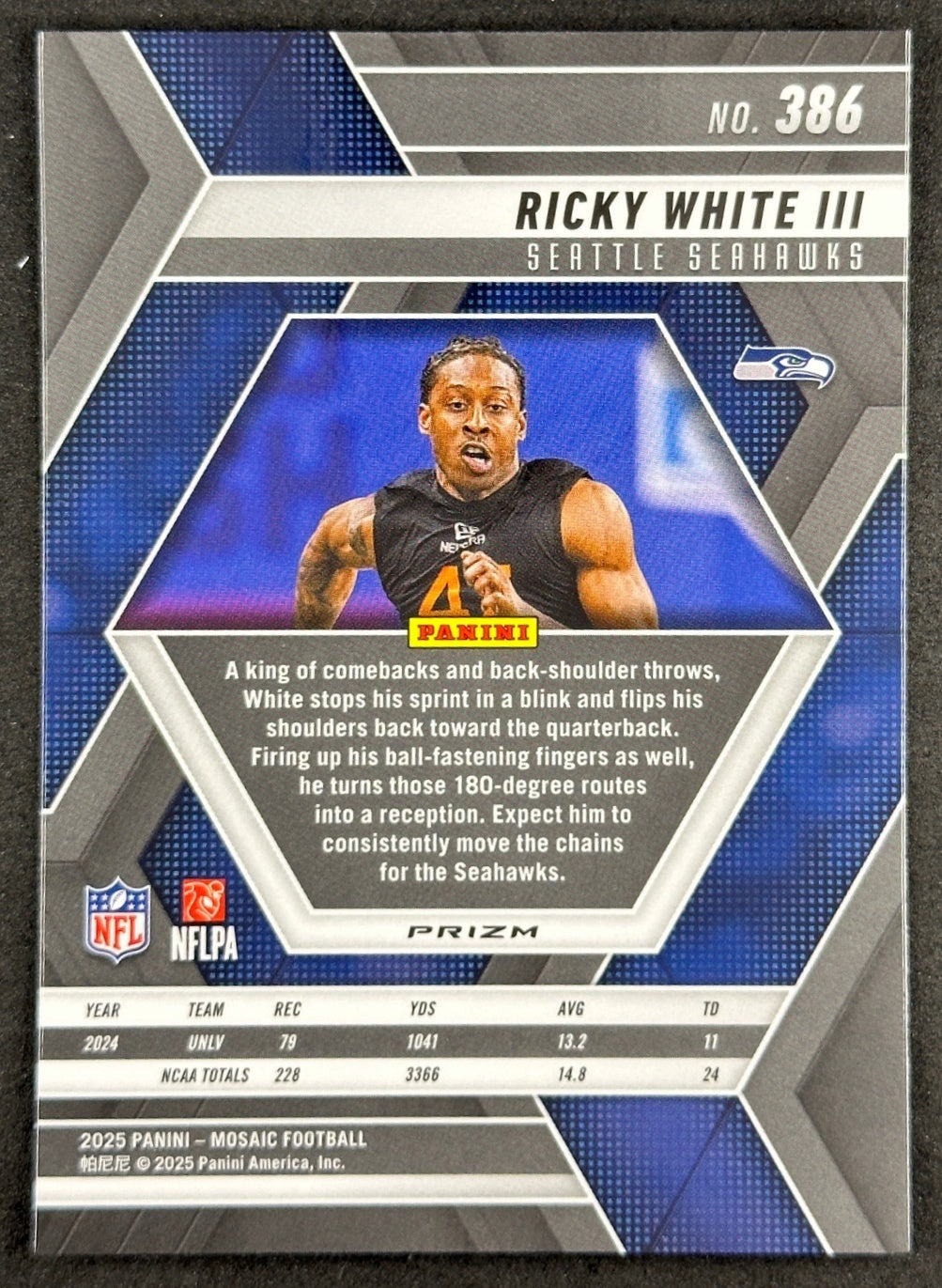 Ricky White III 2025 Mosaic Rookies Green Prizm Seahawks Sports Trading Card