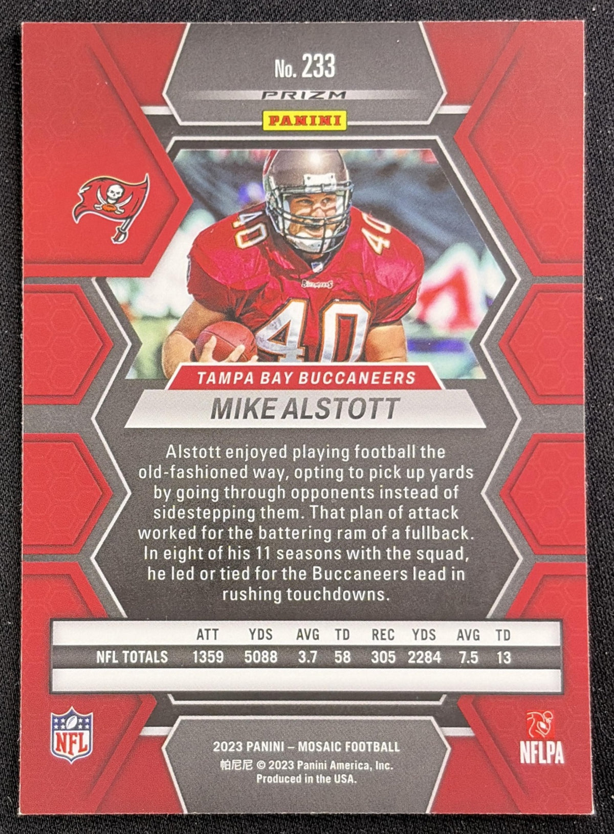 Mike Alstott 2023 Panini Mosaic Camo Pink Mosaic Buccaneers Sports Trading Card
