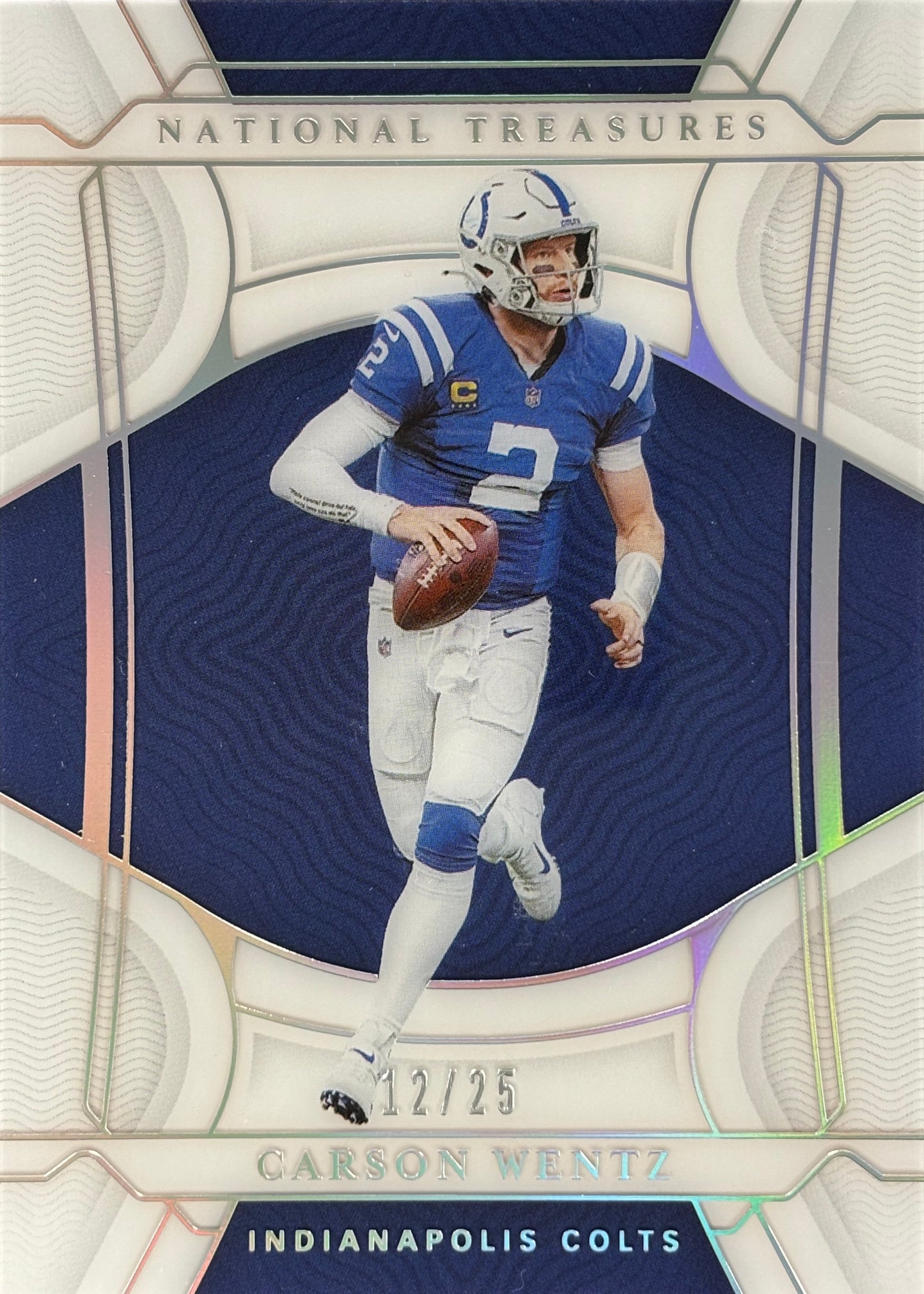 Carson Wentz National Treasures /25 Colts