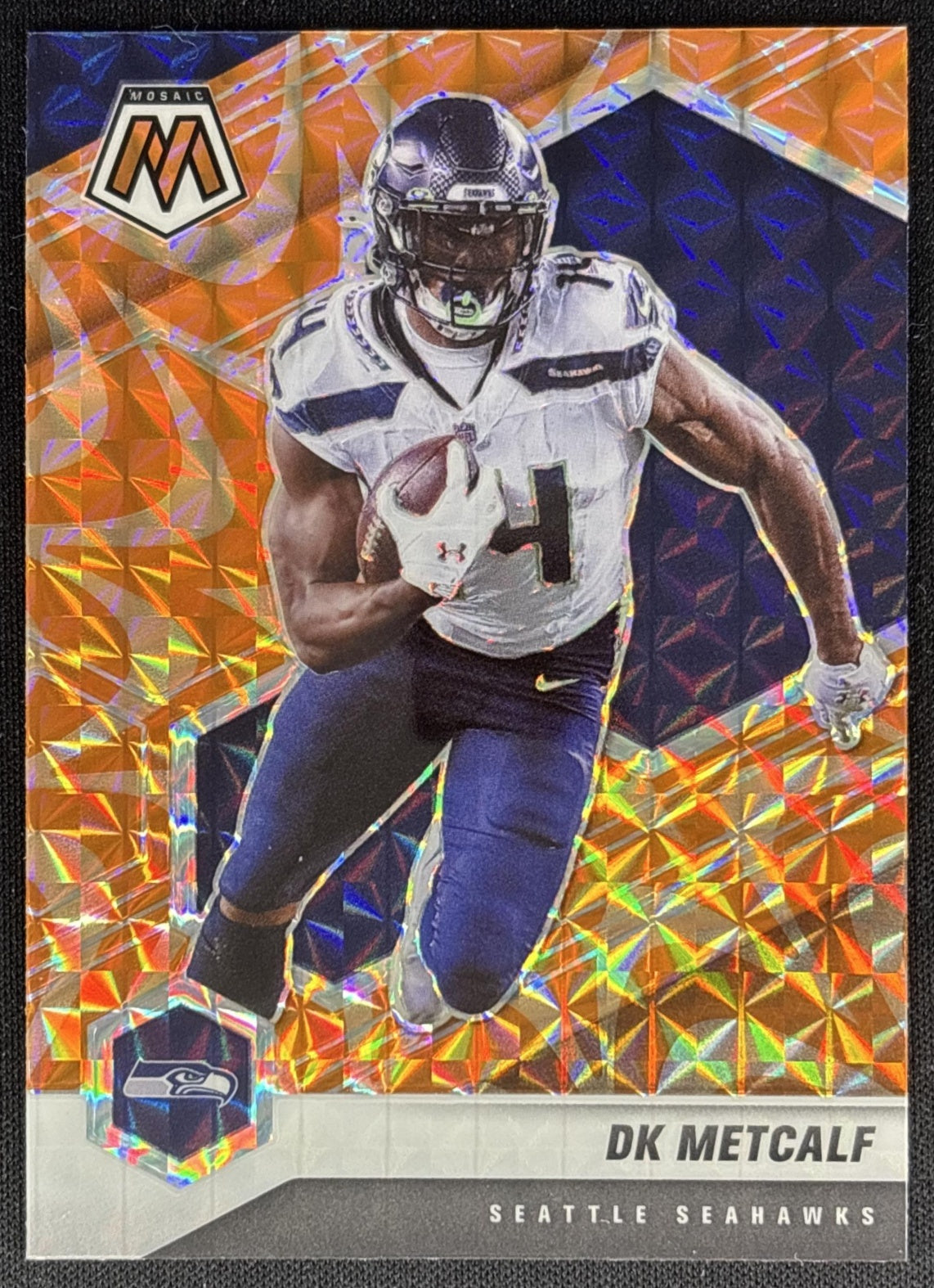 DK Metcalf 2021 Panini Mosaic Prizm Reactive Orange Seahawks
