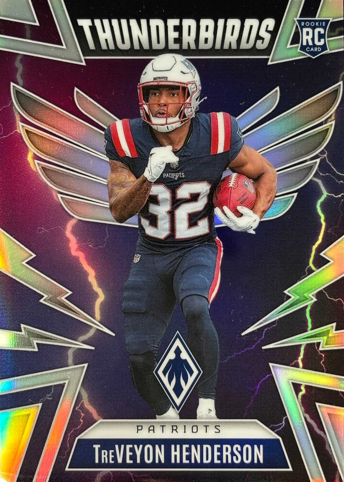 TreVeyon Henderson Thunderbird Silver Rookie Patriots Sports Card