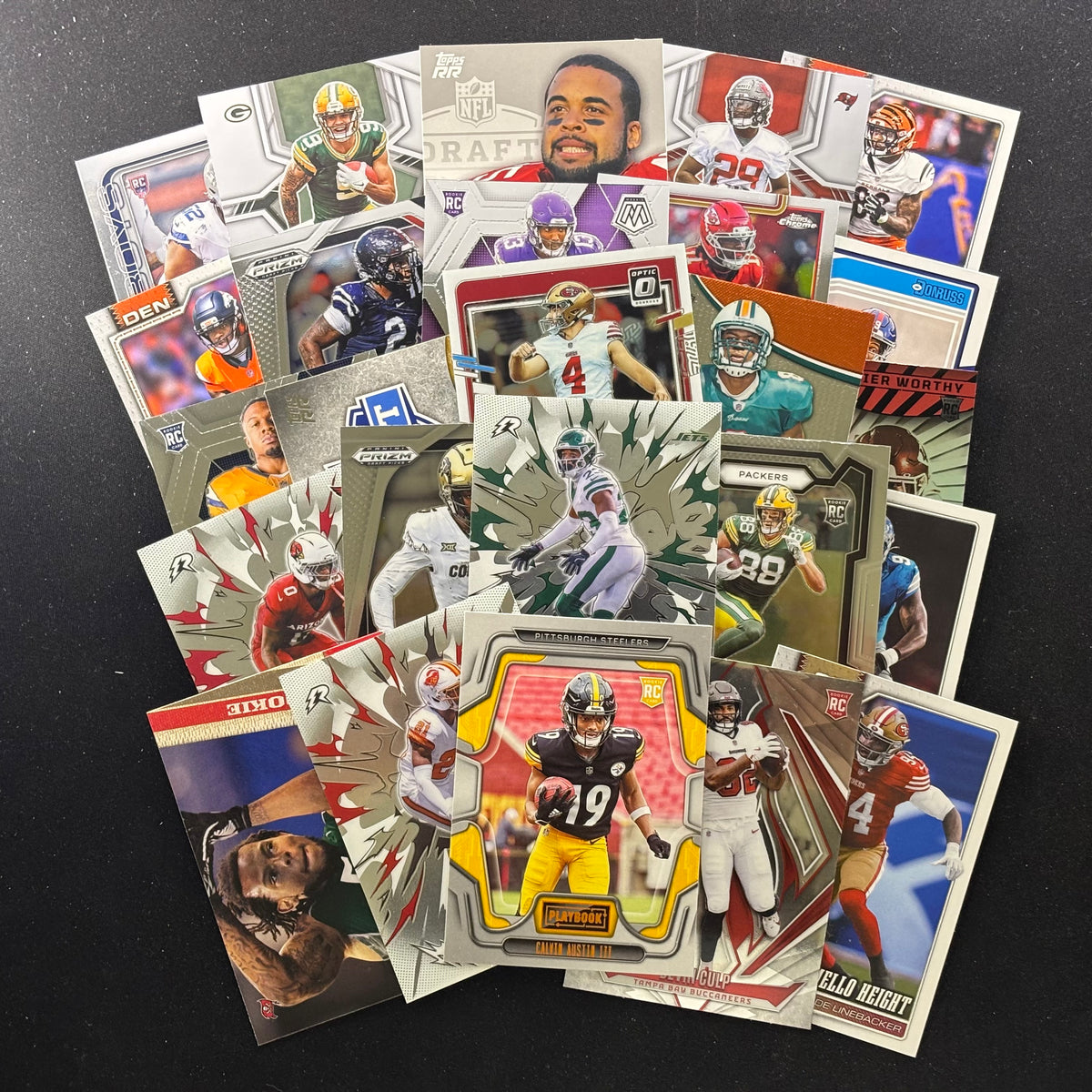 25x Rookie Football Card Value Lot #2A-R