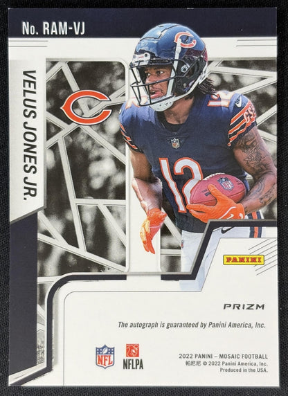 Velus Jones Jr. 2022 Panini Mosaic Rookie Auto Mosaic Bears Sports Trading Cards