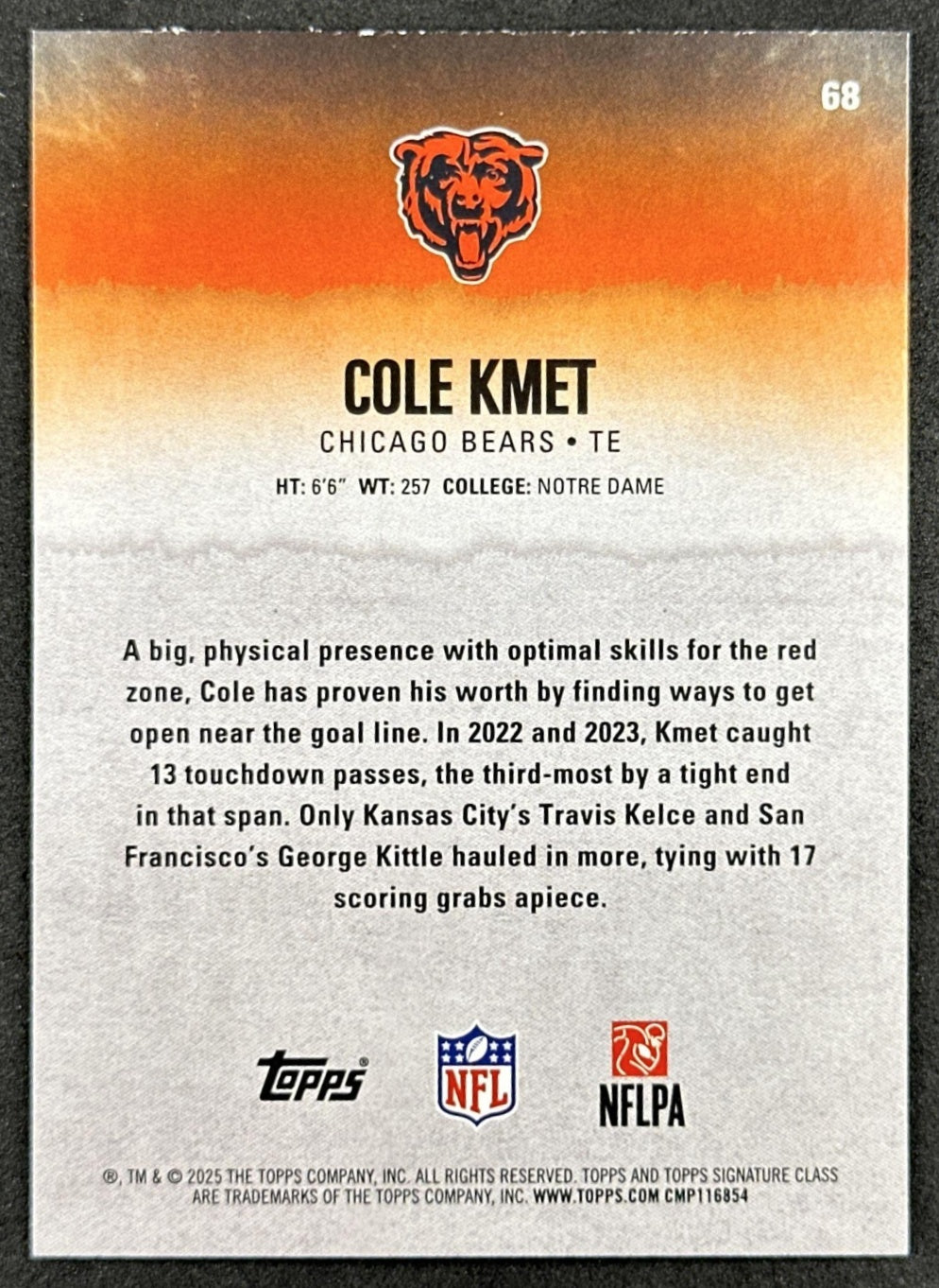 Cole Kmet 2025 Topps Signature Class Veteran Green & Purple Foil Bears back