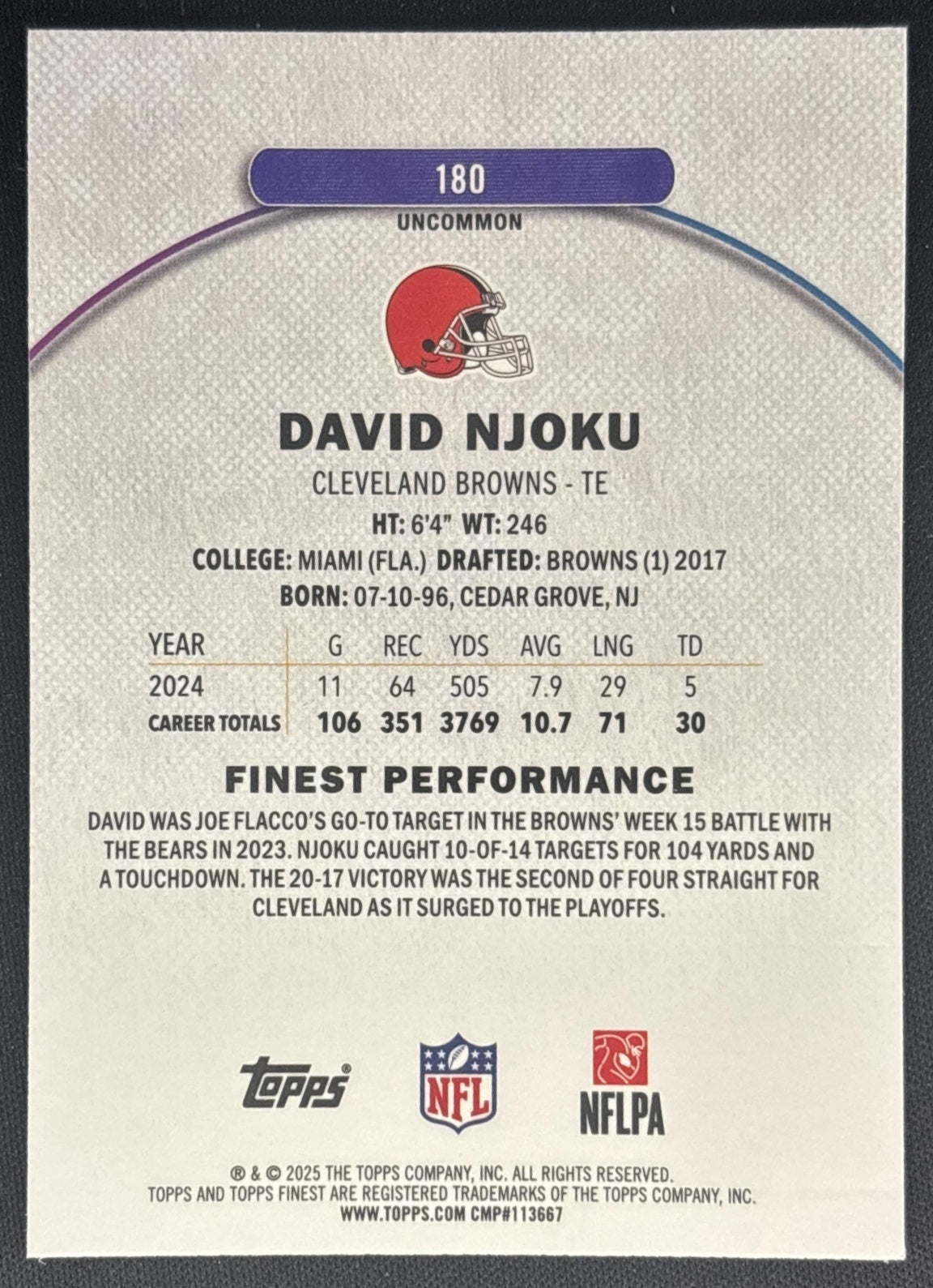 David Njoku 2025 Topps Finest Uncommon Blue Geometric Refractor /75 Browns back