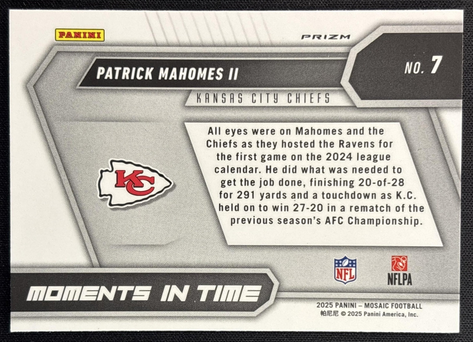 Patrick Mahomes II 2025 Mosaic Moments in Time No Huddle Silver Prizm Chiefs back