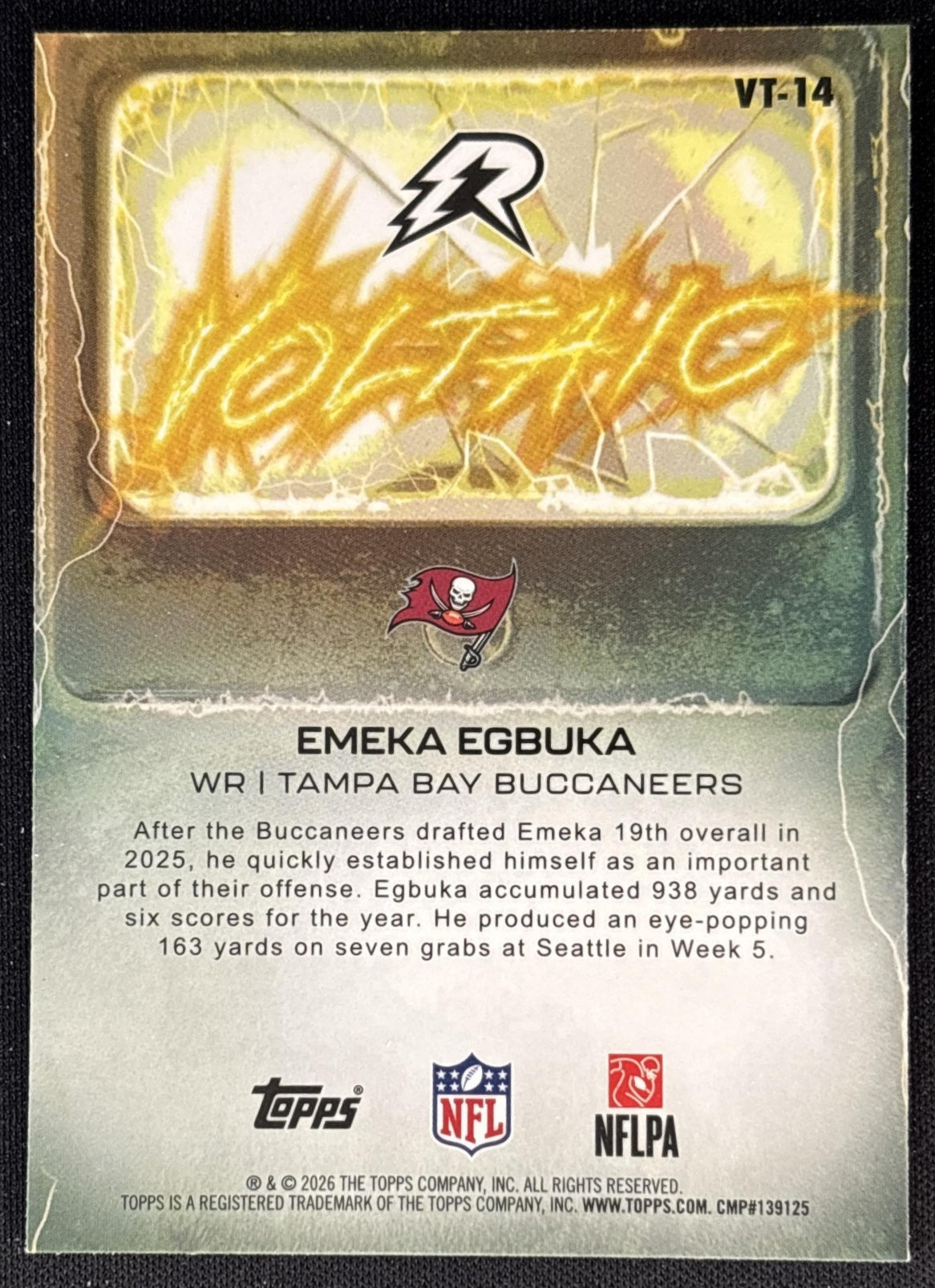 Emeka Egbuka 2025 Topps Resurgence Voltaic Buccaneers Tampa Bay Buccaneers Sports Trading Cards