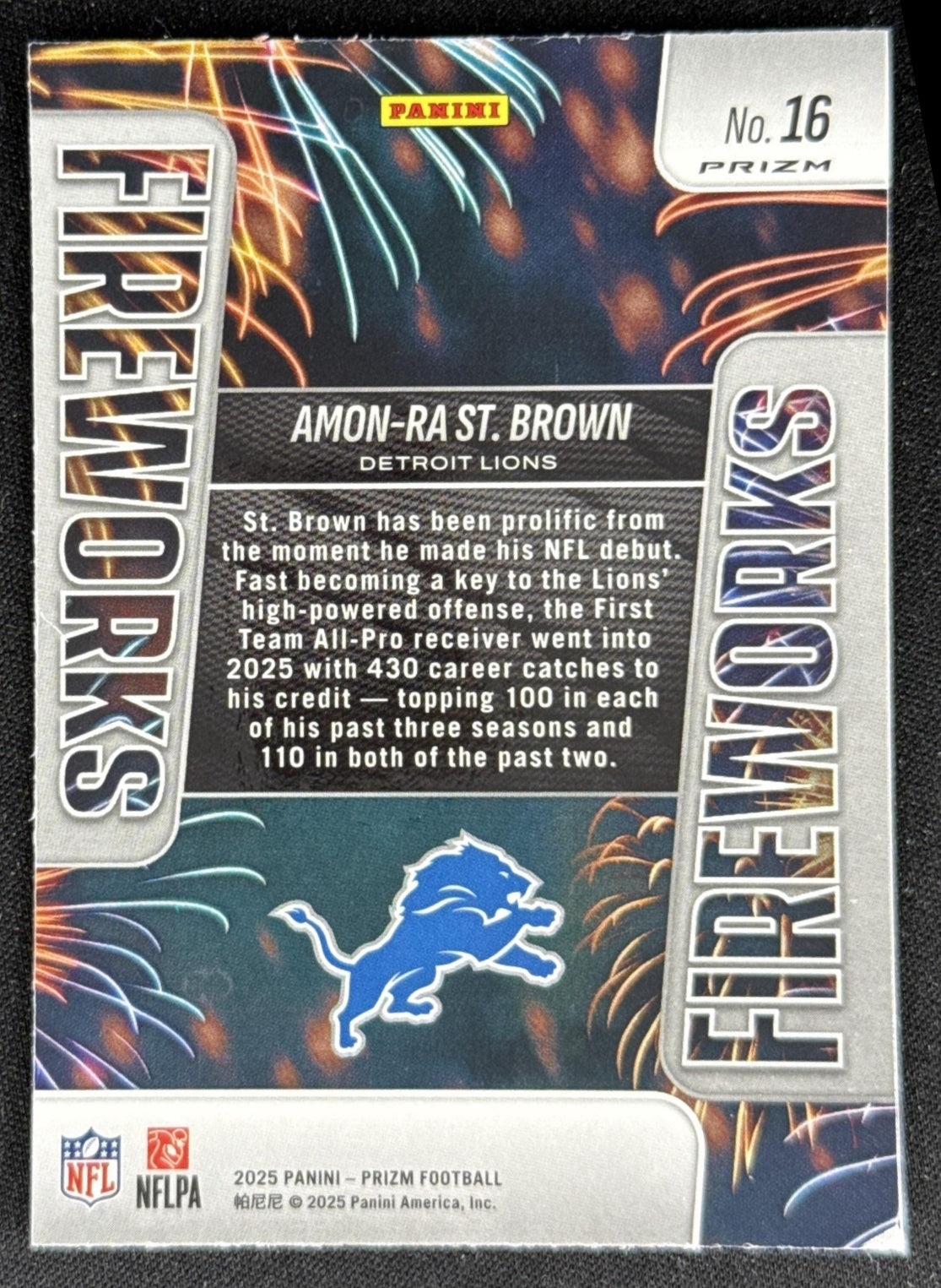 Amon-Ra St. Brown 2025 Panini Prizm Fireworks Green Lions Sports Trading Card