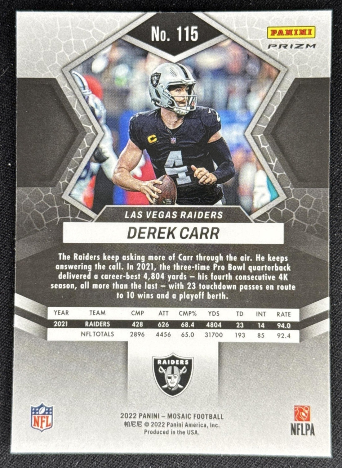 Derek Carr 2022 Panini Mosaic Camo Pink Raiders Sports Trading Card