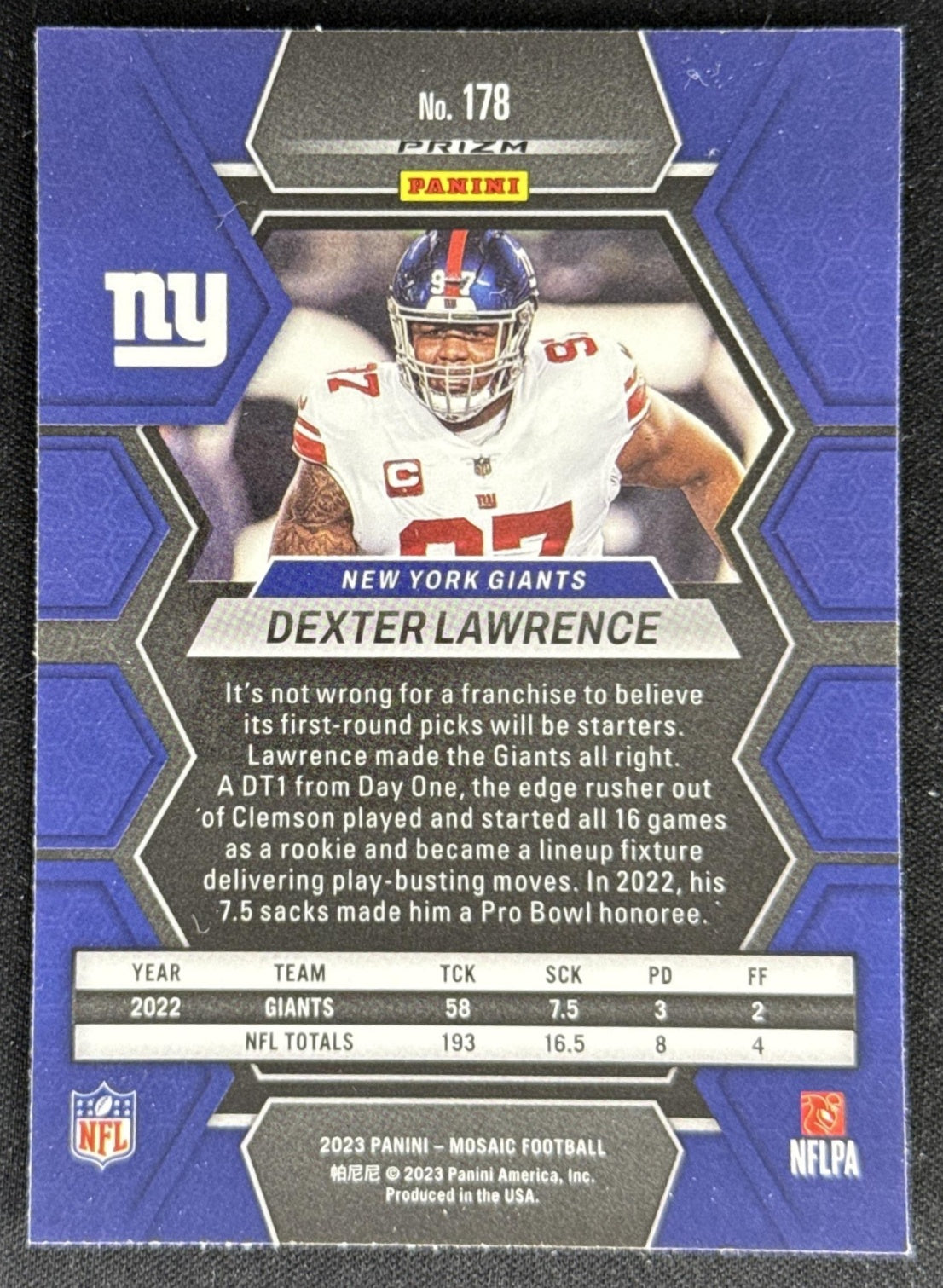 Dexter Lawrence 2023 Panini Mosaic Camo Pink Mosaic Giants Sports Trading Card