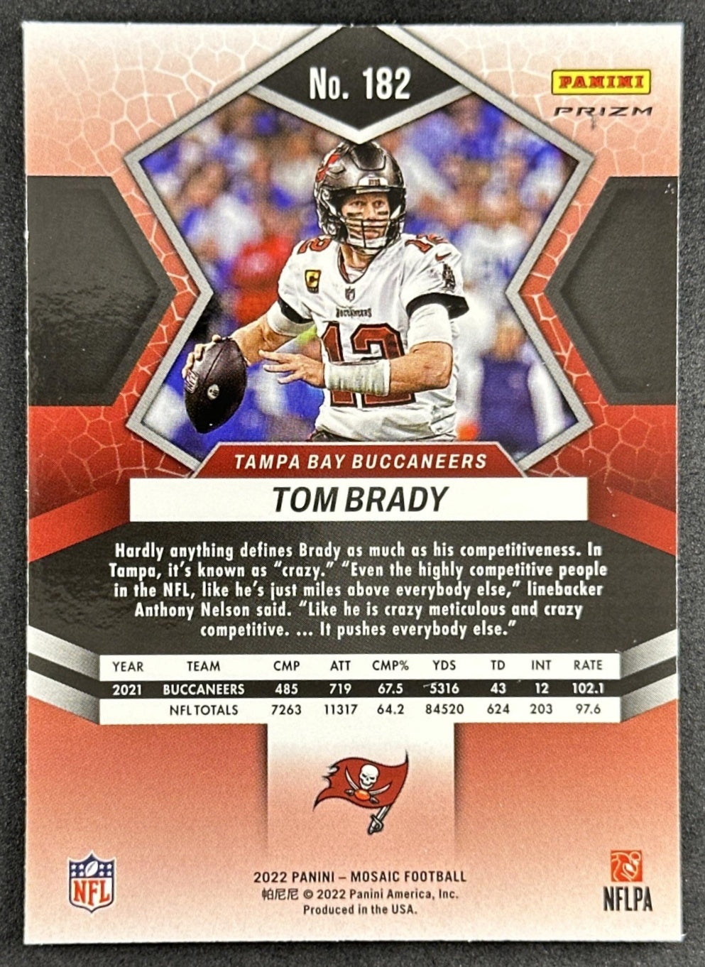 Tom Brady 2022 Panini Mosaic Mosaic Camo Pink Buccaneers Patriots Back
