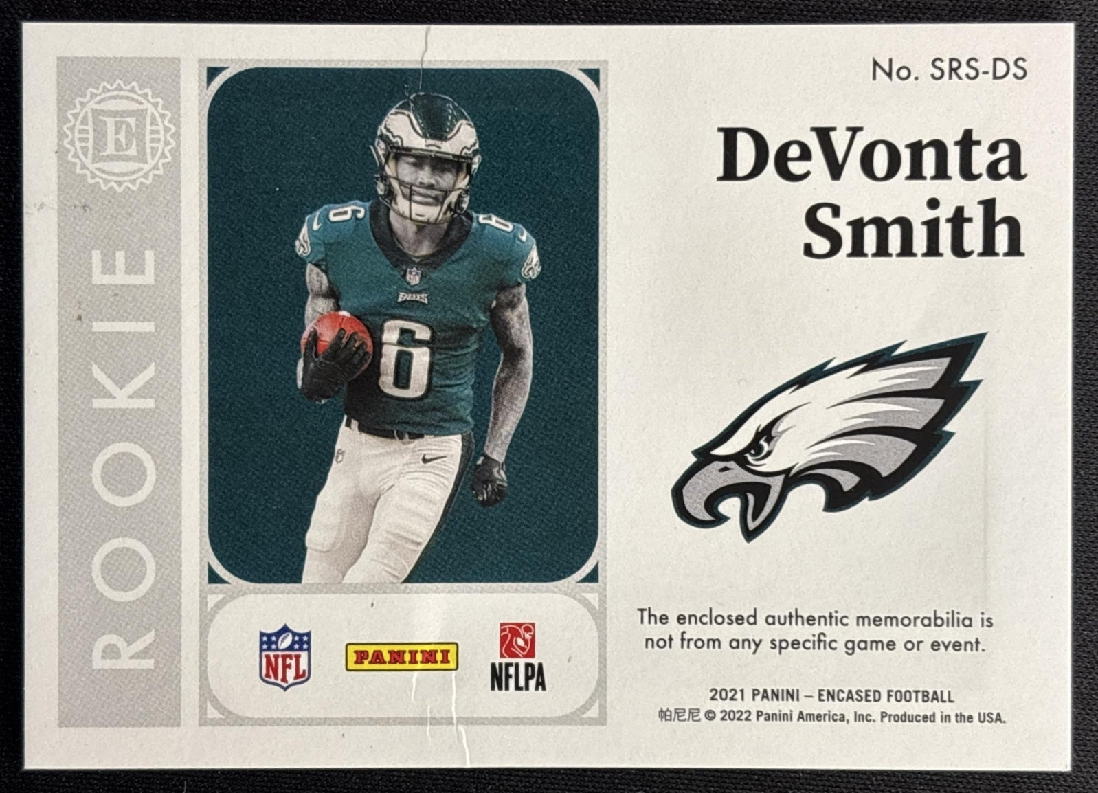 *Damaged* DeVonta Smith 2021 Encased Substantial Rookie Swatches Sapphire /50 Eagles Sports Trading Cards
