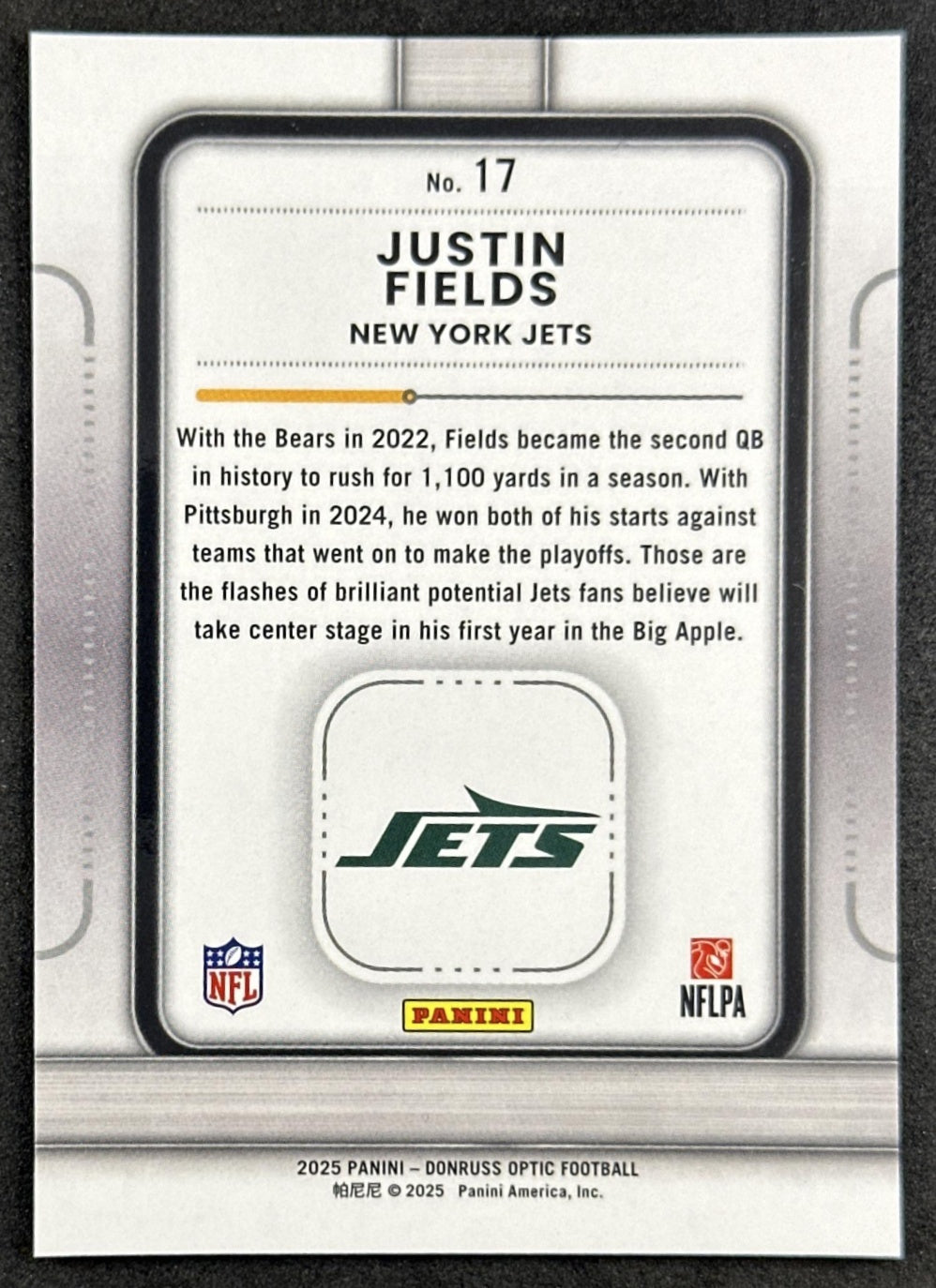 Justin Fields 2025 Panini Donruss Optic Play Action Jets