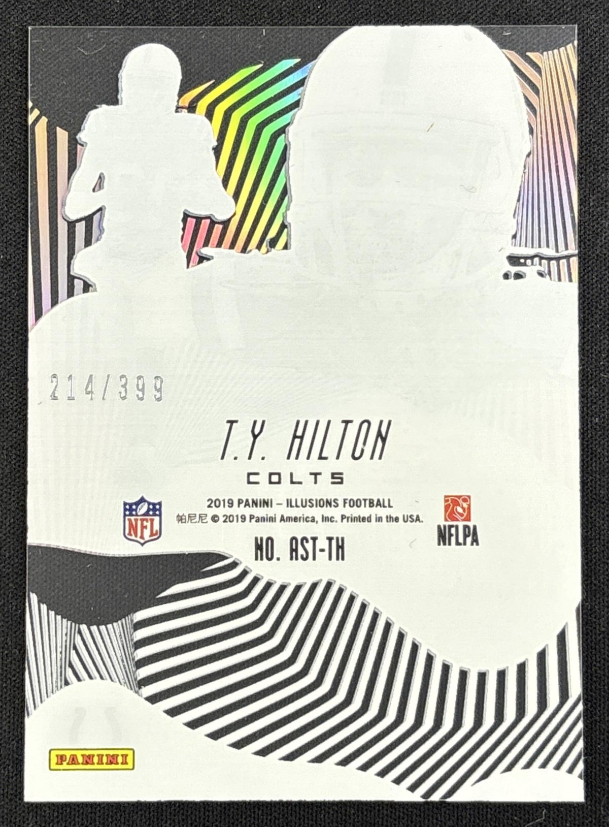 T.Y. Hilton 2019 Panini Illusions Astounding Gold /399 Colts
