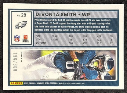 DeVonta Smith 2025 Panini Donruss Optic Wave Prizm /300 Eagles