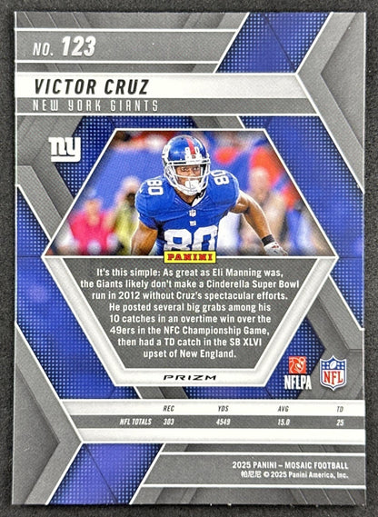 Victor Cruz 2025 Panini Mosaic Silver Prizm Giants