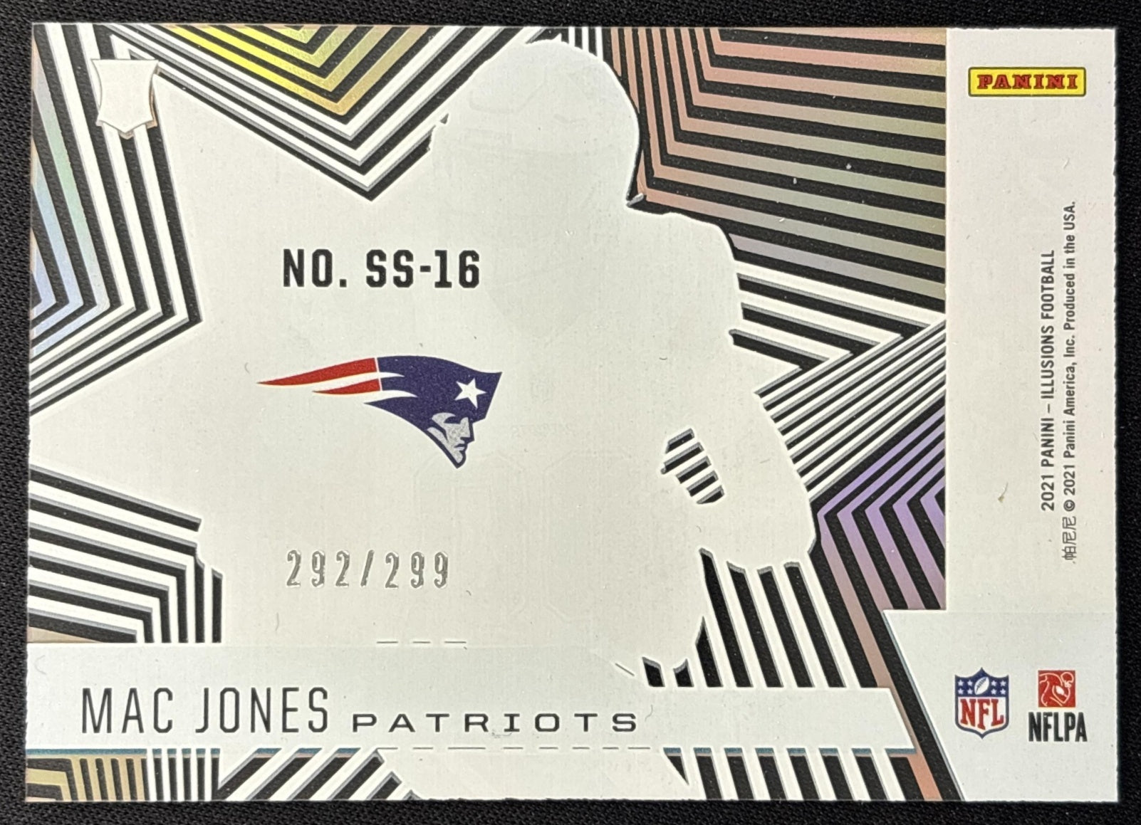 Mac Jones 2021 Panini Illusions Shining Stars Light Blue /299 Patriots back