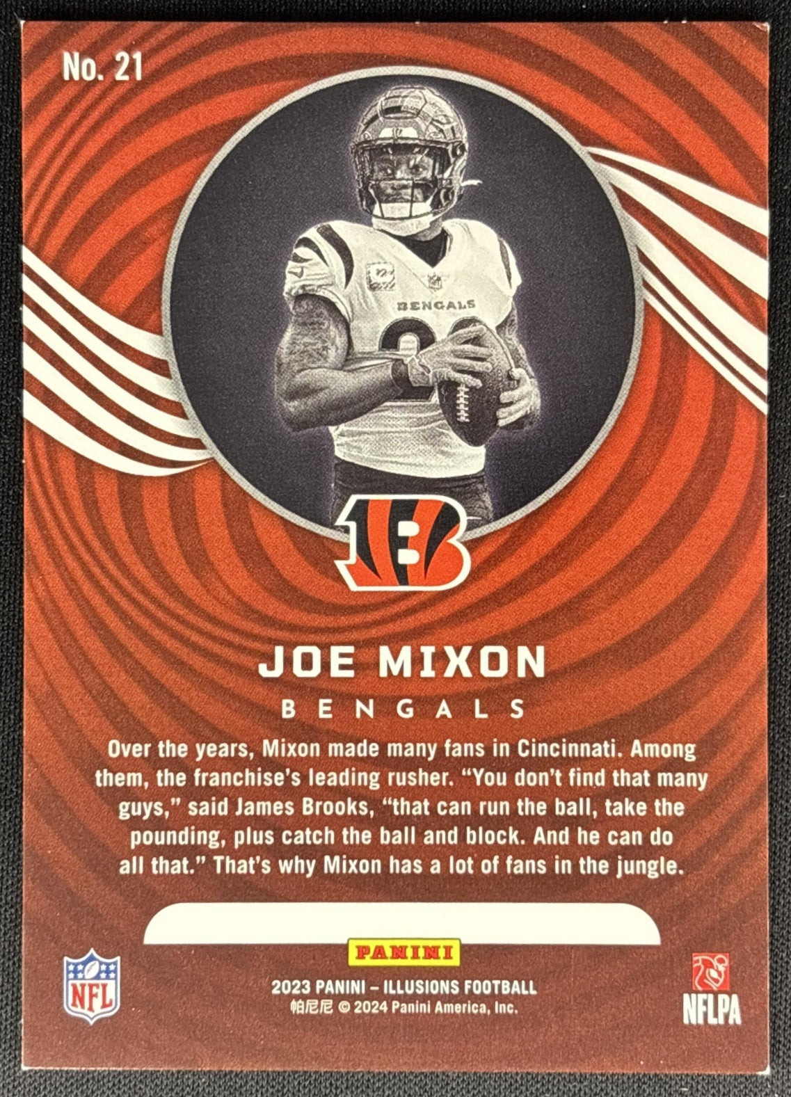 Joe Mixon 2023 Panini Illusions Light Blue Trophy Collection /199 Bengals Sports Trading Cards