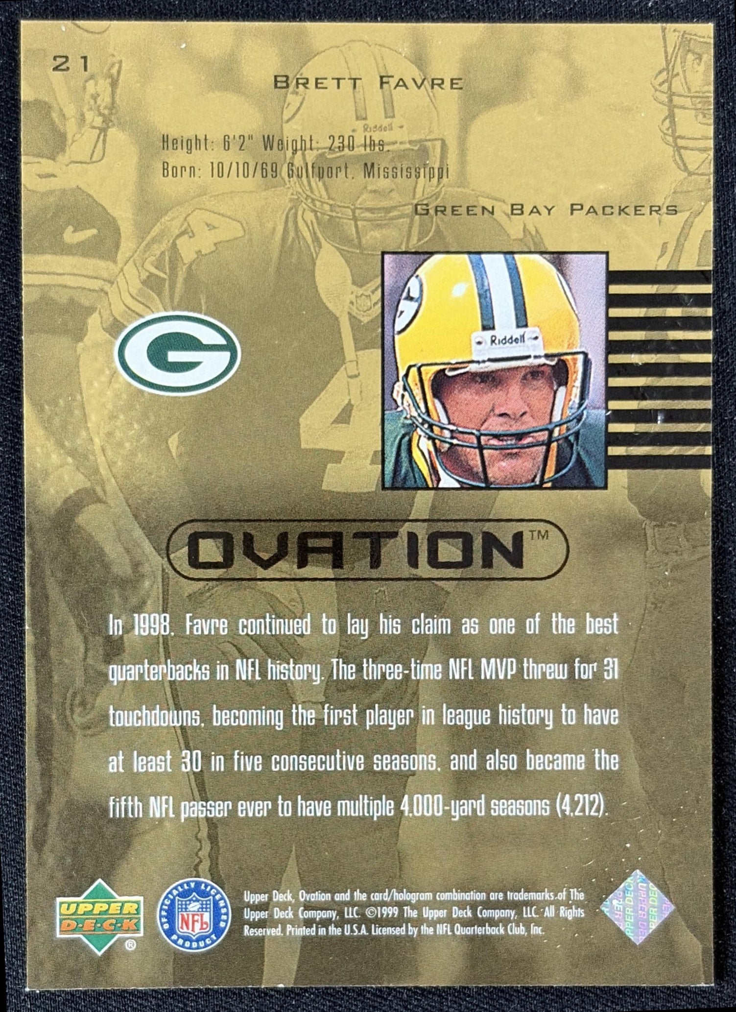 Brett Favre 1999 Upper Deck Ovation Packers