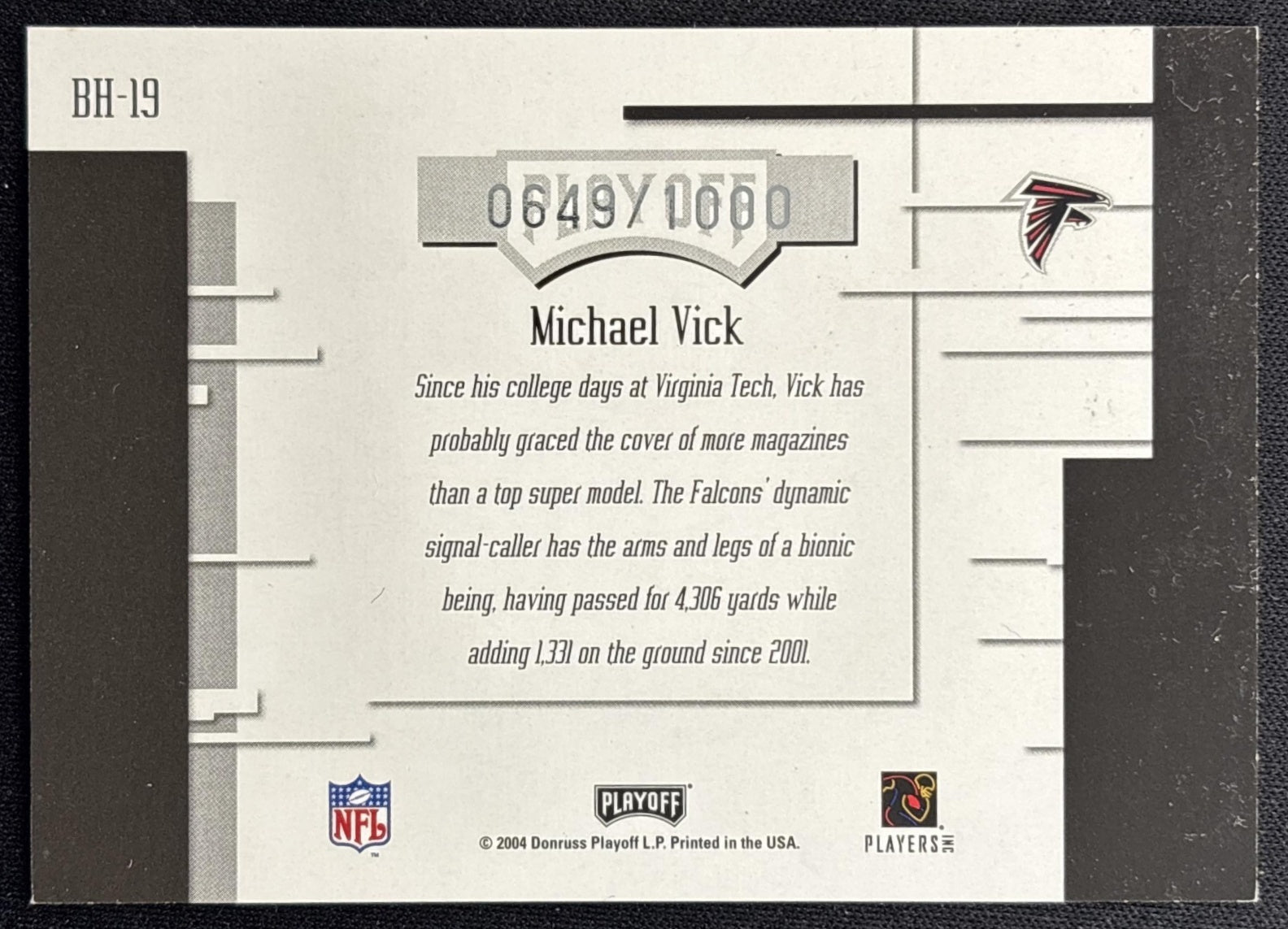 Michael Vick 2004 Playoff Absolute Memorabilia Boss Hoggs /1000 Falcons back