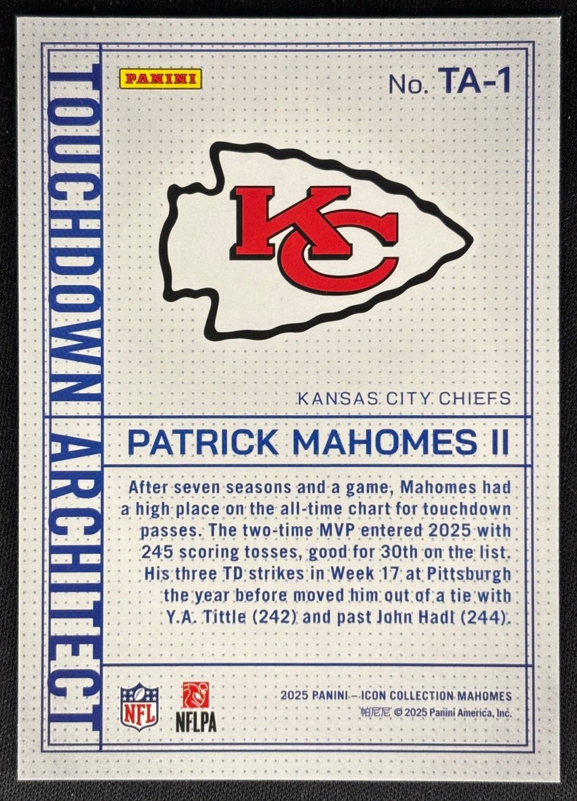 Patrick Mahomes II 2025 Icon Collection Touchdown Architect Chiefs Sports Trading Cards