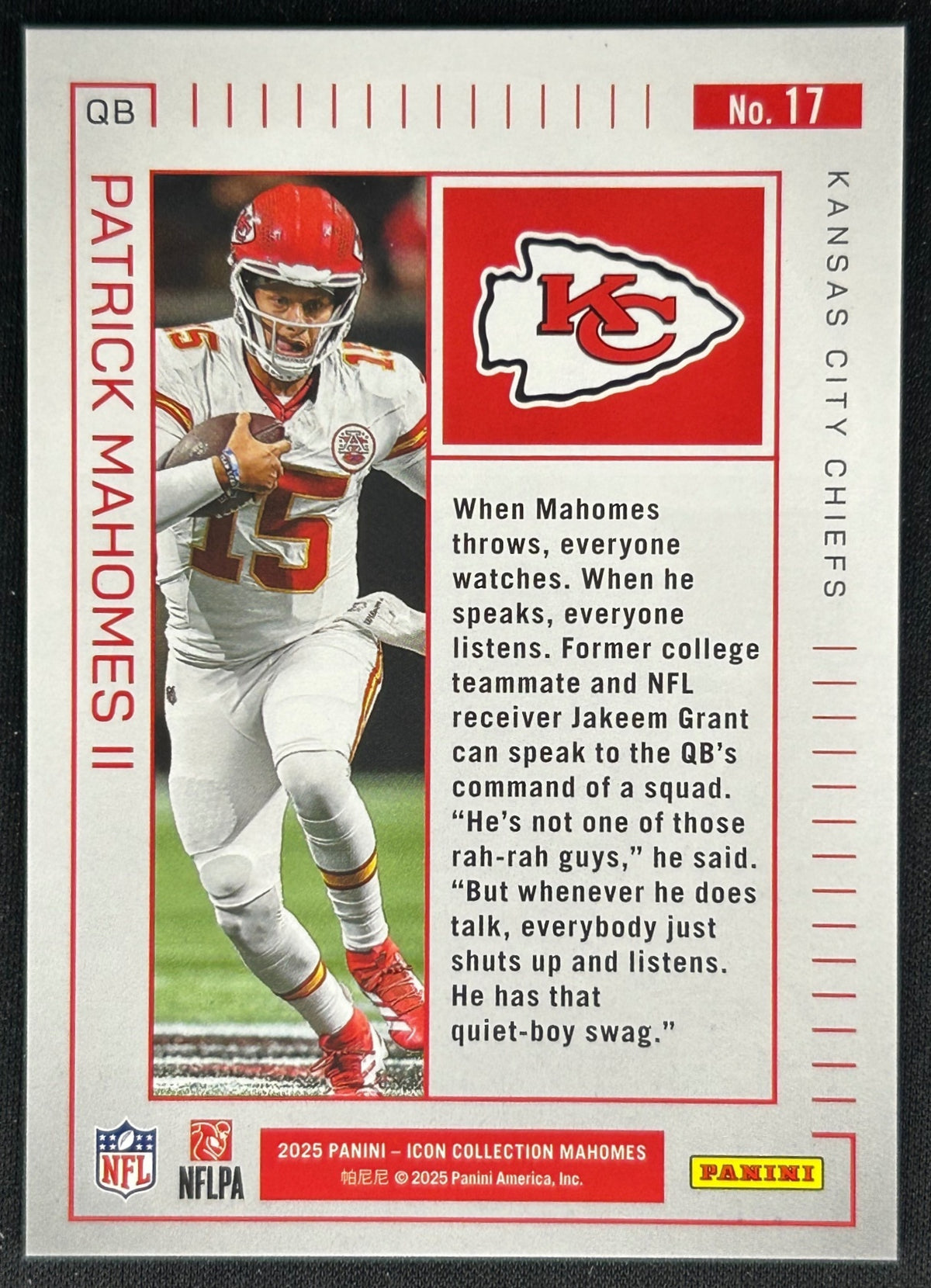 Patrick Mahomes II 2025 Icon Collection No.17 Chiefs Sports Trading Cards