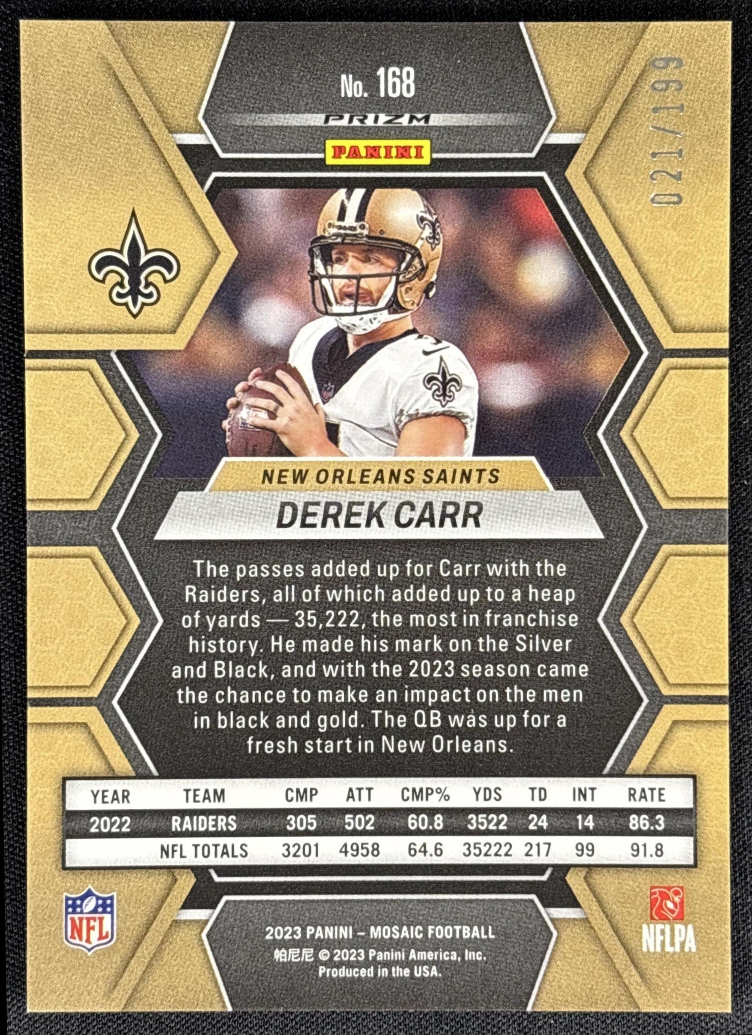 Derek Carr 2023 Panini Mosaic Orange Mosaic Prizm /199 Saints