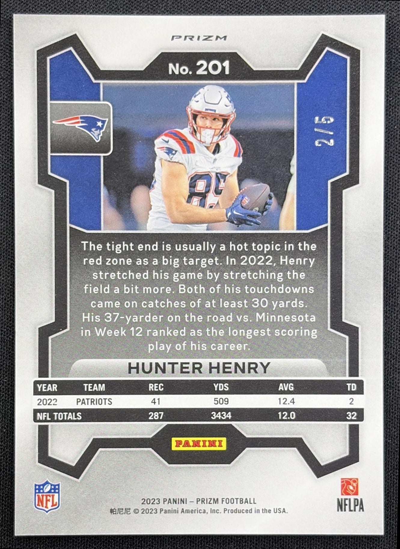 Hunter Henry 2023 Panini Prizm No Huddle Neon Green /5 Patriots - back