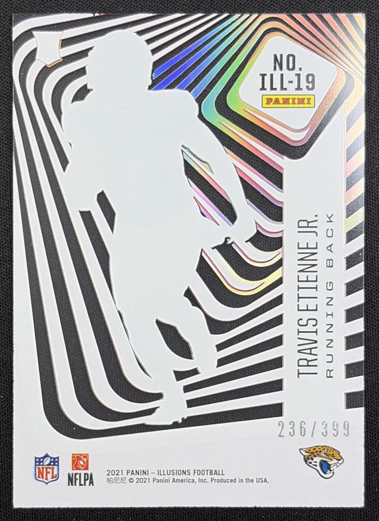 Travis Etienne Jr. 2021 Panini Illusions Illusionists Pink /399 Jaguars Jacksonville Jaguars