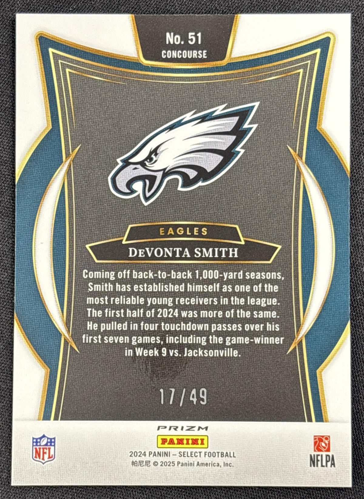 DeVonta Smith 2024 Panini Select Concourse Red Disco Prizm /49 Eagles