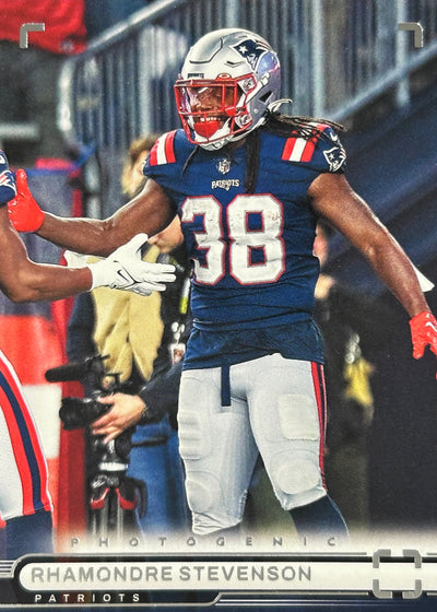 Rhamondre Stevenson Chronicles Photogenic Patriots Sports Card