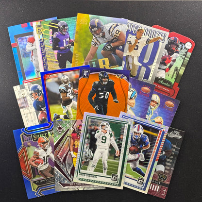 15x Serial Numbered Football Card Value Lot #6A-N