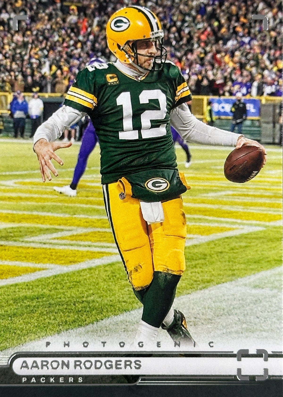 Aaron Rodgers Photogenic Chronicles Packers Steelers Sports Card