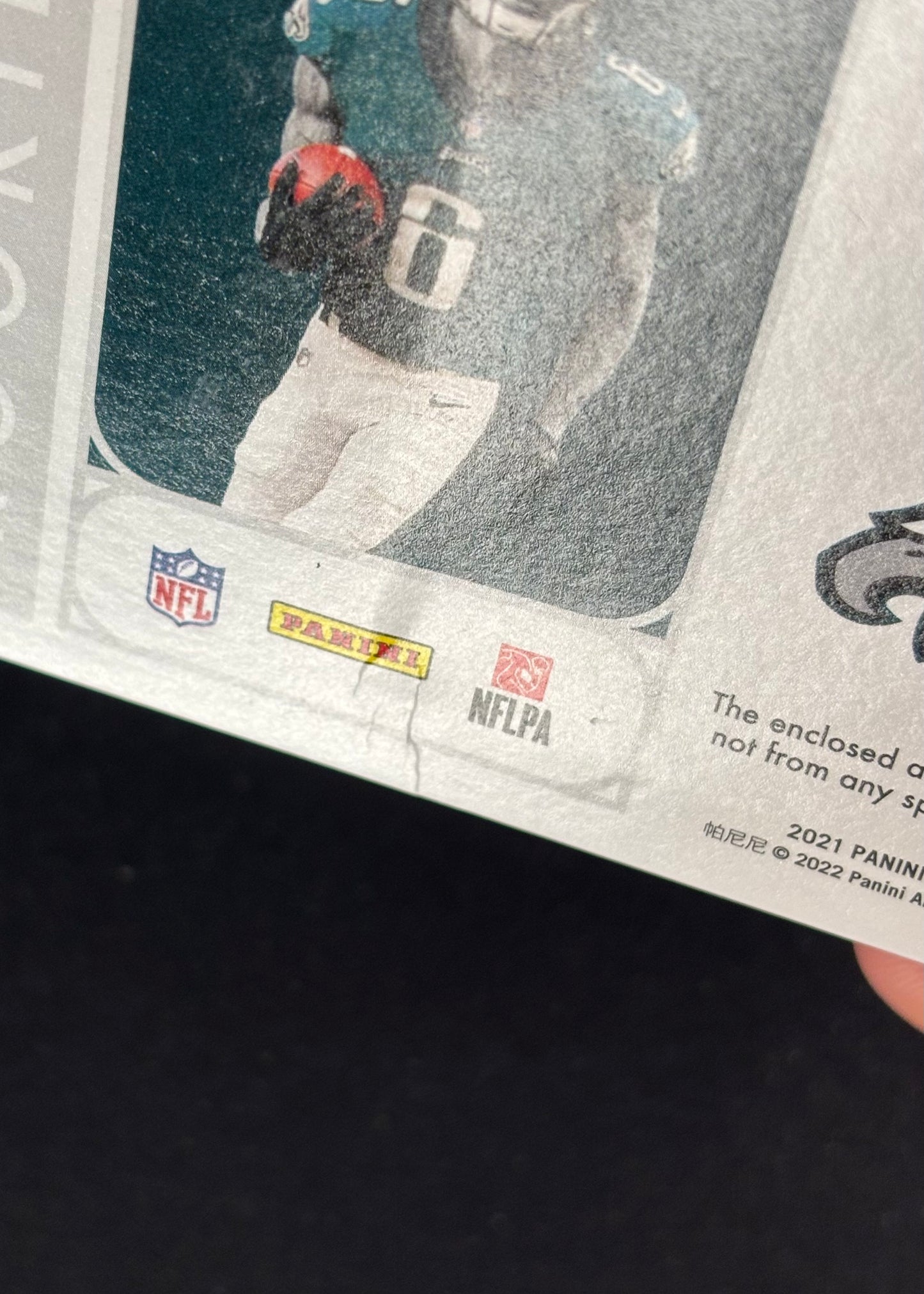 *Damaged* DeVonta Smith 2021 Encased Substantial Rookie Swatches Sapphire /50 Eagles Sports Trading Cards