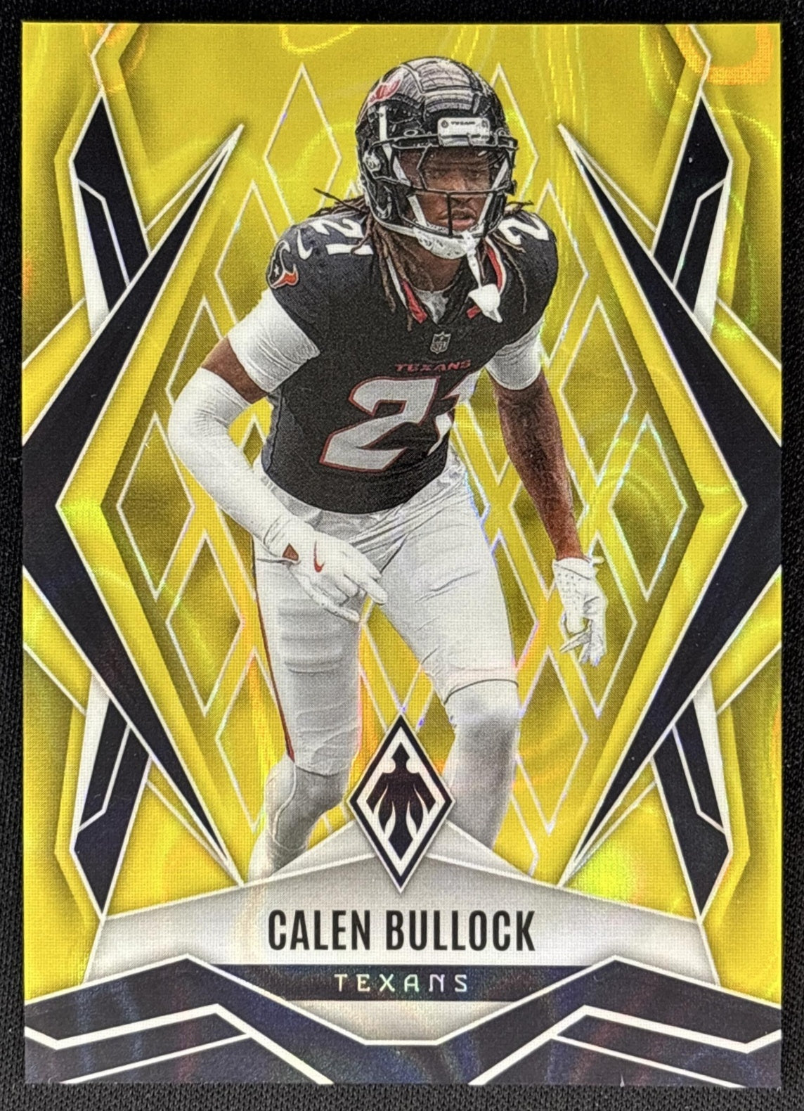Calen Bullock 2025 Panini Phoenix Yellow Lava Prizm /125 Texans front
