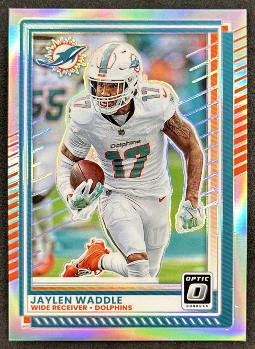 Jaylen Waddle 2025 Panini Donruss Optic Holo Prizm Dolphins Front