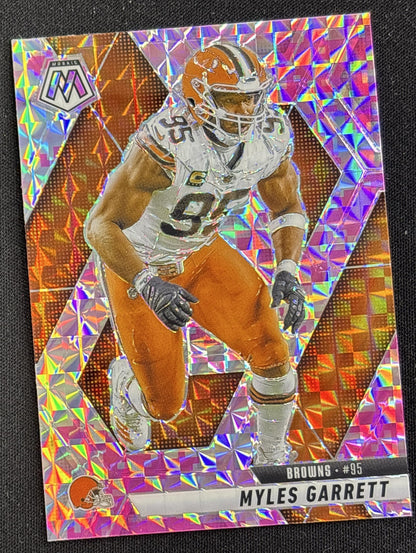 Myles Garrett 2025 Panini Mosaic Camo Pink Prizm Browns Cleveland Browns