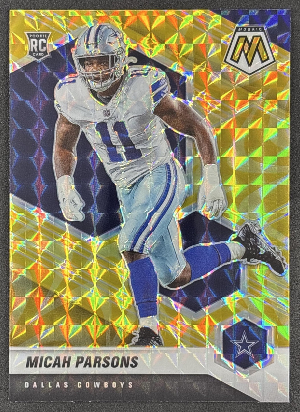 Micah Parsons 2021 Panini Mosaic Prizm Reactive Yellow Cowboys front