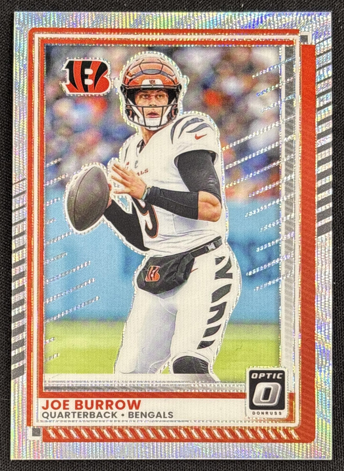 Joe Burrow 2025 Panini Donruss Optic Wave Prizm /300 Bengals