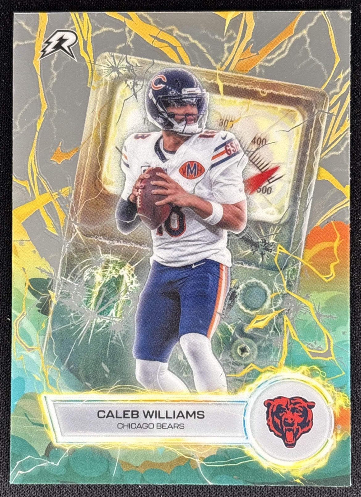 Caleb Williams 2025 Topps Resurgence Voltaic Bears