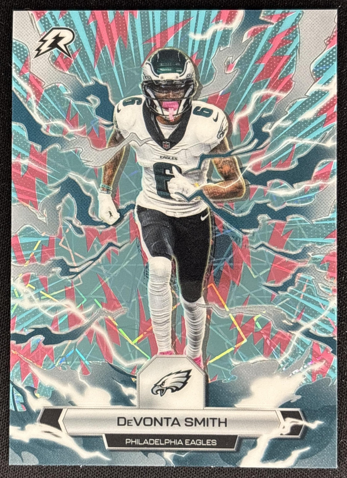 DeVonta Smith 2025 Topps Resurgence Sky Blue and Pink Shock Refractor Eagles