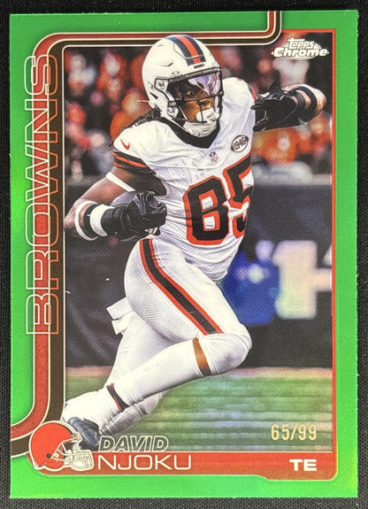 David Njoku 2025 Topps Chrome Green Refractor /99 Browns Default Title Sports Trading Cards