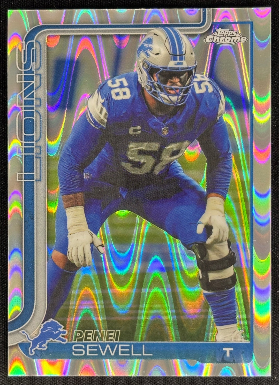 Penei Sewell 2025 Topps Chrome RayWave Refractor Lions Sports Trading Cards