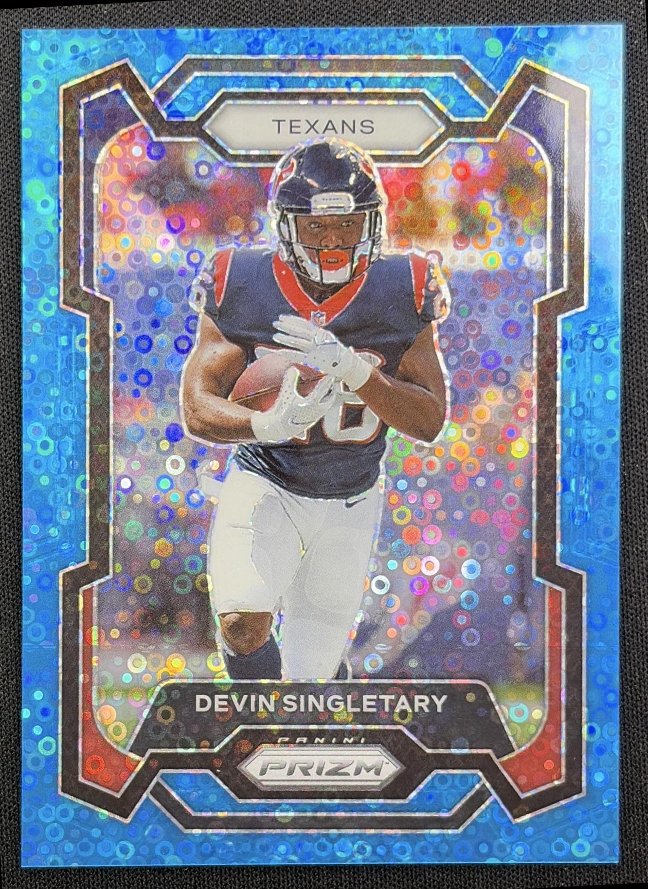 Devin Singletary 2023 Panini Prizm No Huddle Blue /95 Texans front