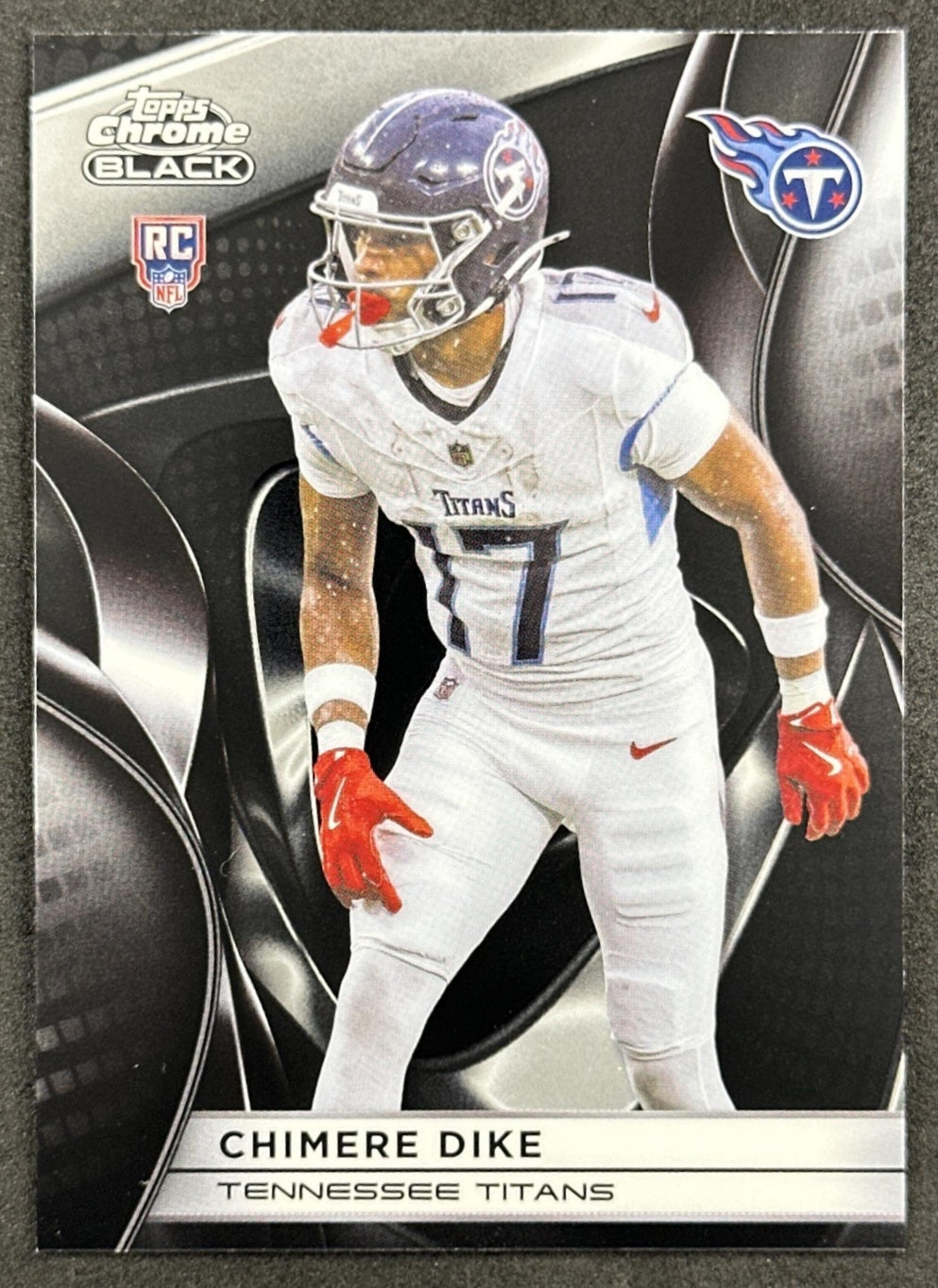 Chimere Dike 2025 Topps Chrome Black Titans front