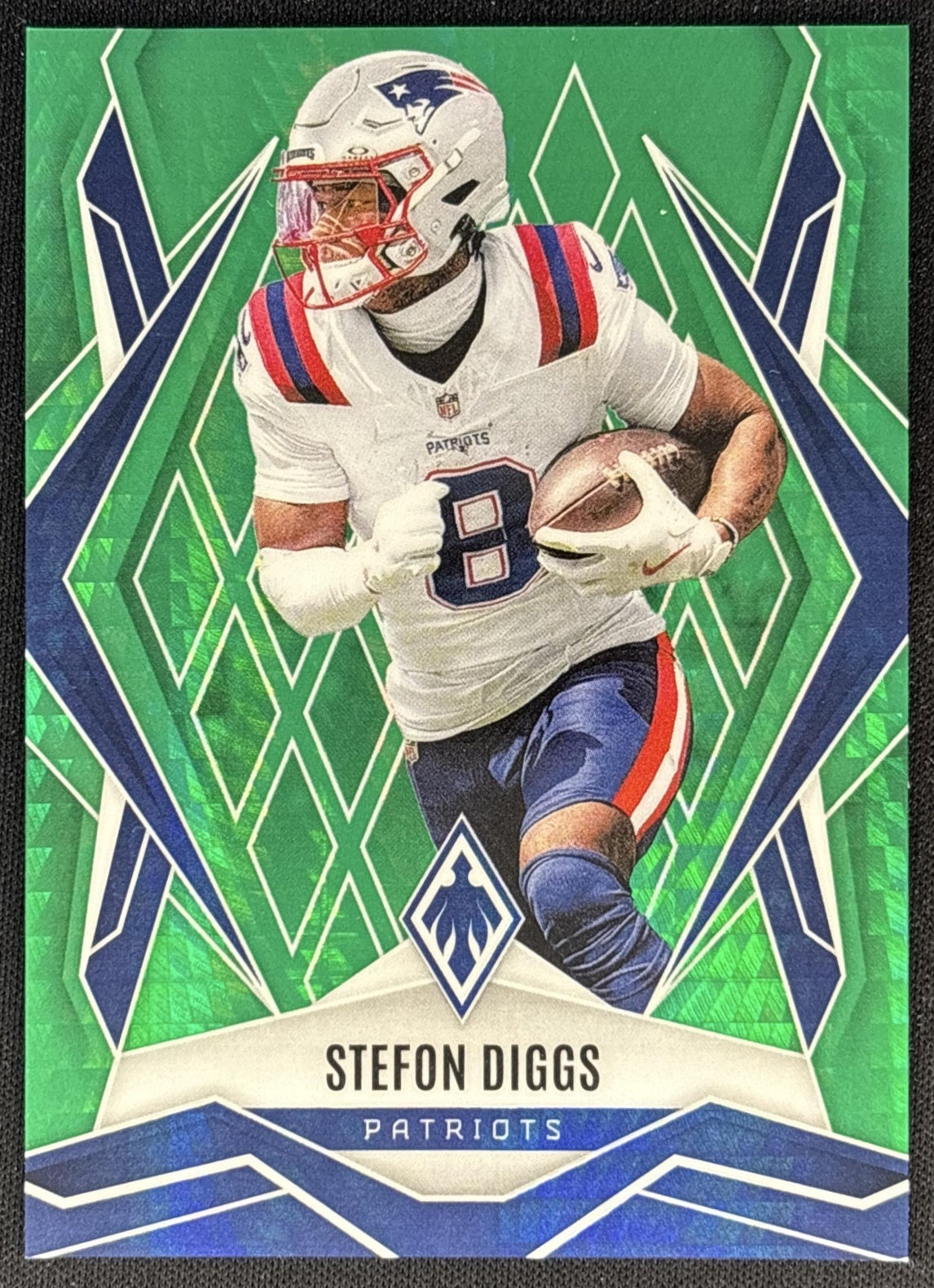 Stefon Diggs 2025 Panini Phoenix Green Hyper Prizm /149 Patriots front