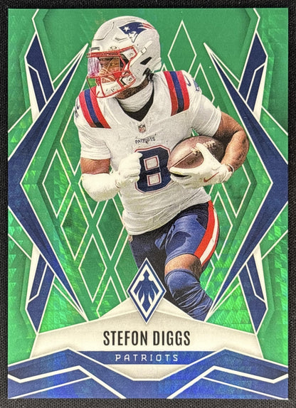 Stefon Diggs 2025 Panini Phoenix Green Hyper Prizm /149 Patriots front