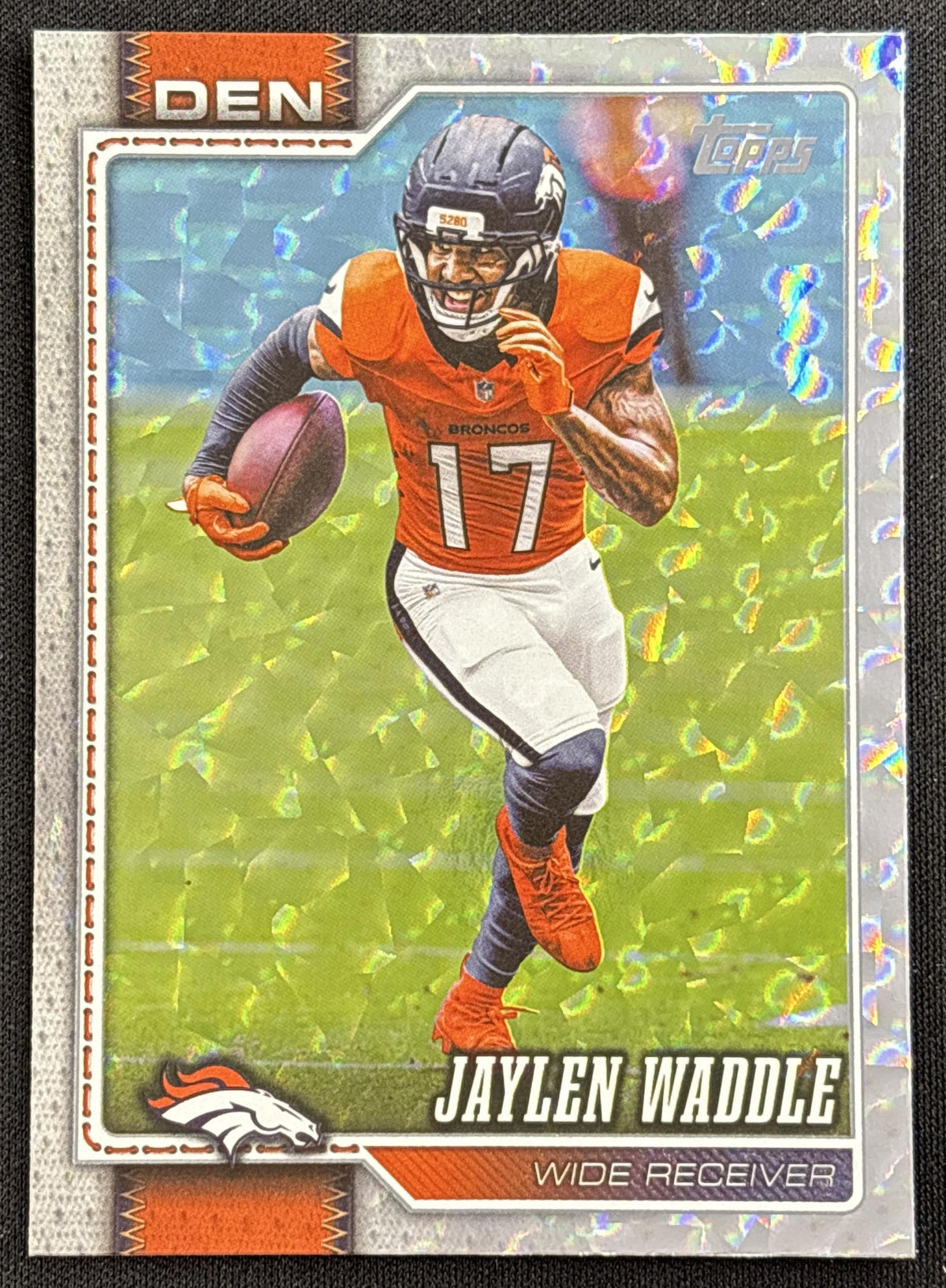 Jaylen Waddle 2026 Topps Crackle Broncos