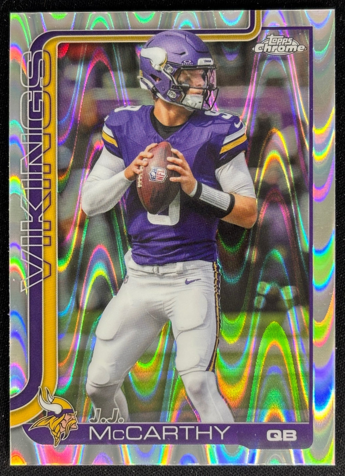 J.J. McCarthy 2025 Chrome RayWave Refractor Vikings